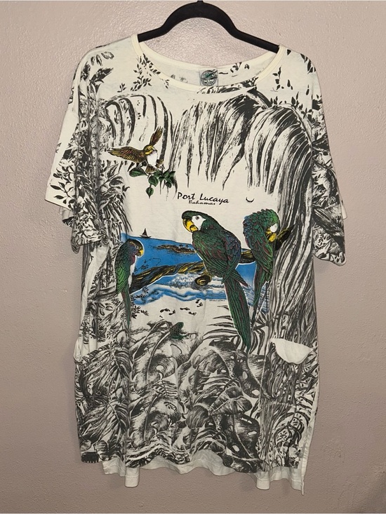 Stanley micheals Other - VTGStanley Michaels Bahamas Parrot Beach Cover Up Port Lucaya